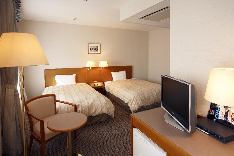Jr-East Hotel Mets Tsudanuma Narashino Exteriör bild